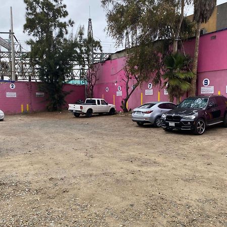 Hotel Yolanda تيجوانا المظهر الخارجي الصورة